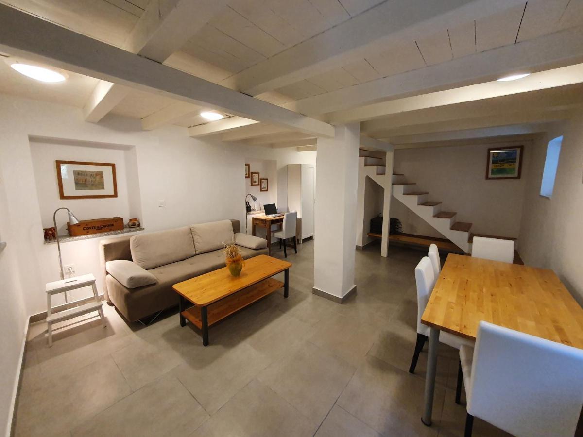 Villa Carmen Draga Bašćanska Bagian luar foto