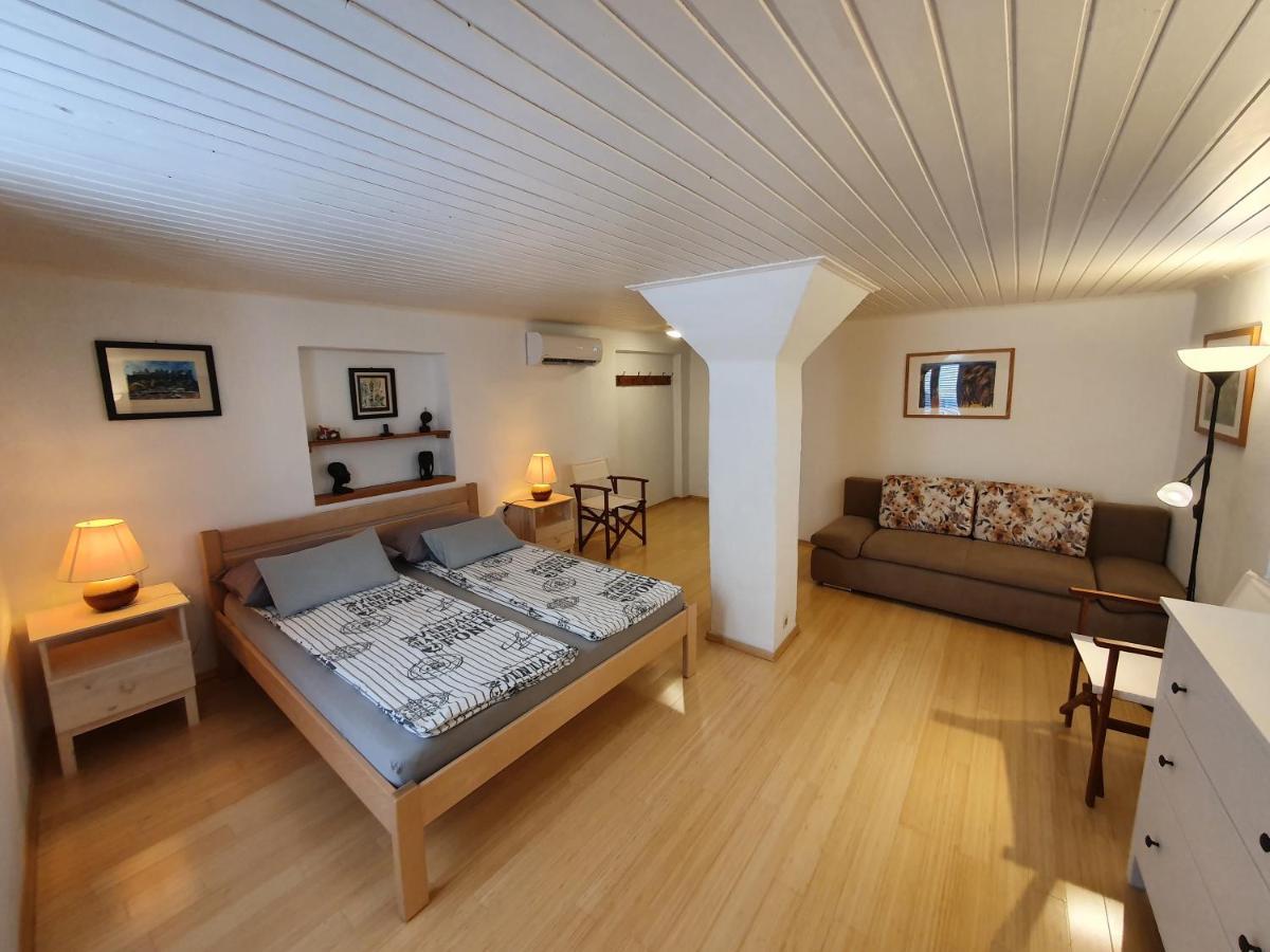 Villa Carmen Draga Bašćanska Bagian luar foto