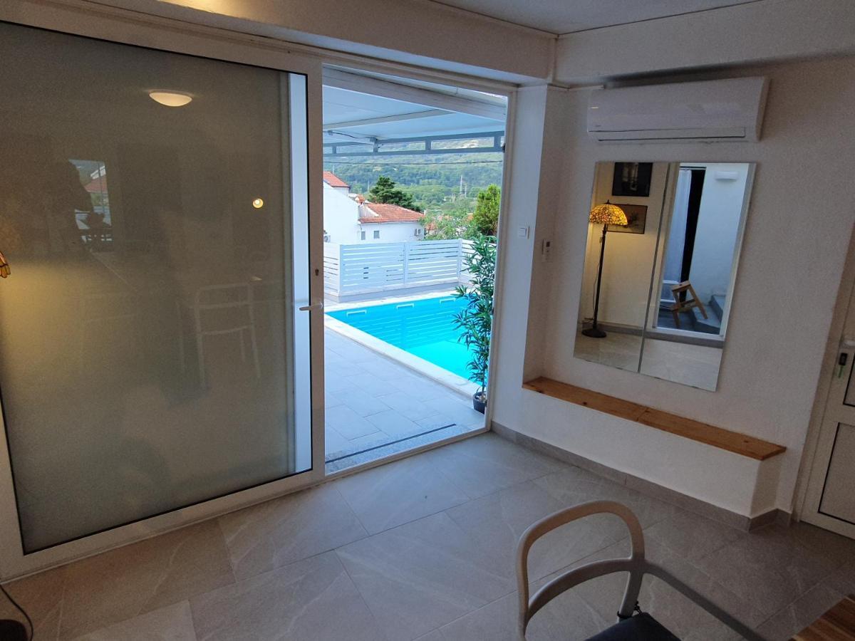 Villa Carmen Draga Bašćanska Bagian luar foto